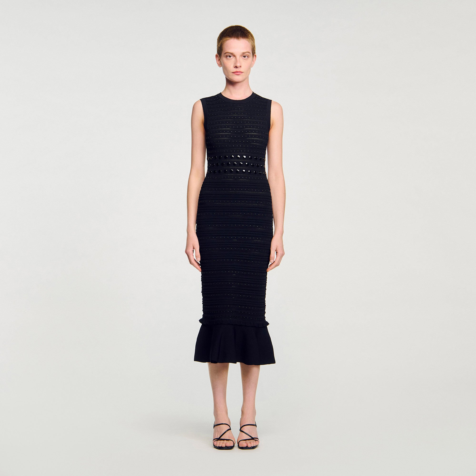 Lange jurk tricot met studs Lange jurk tricot met studs