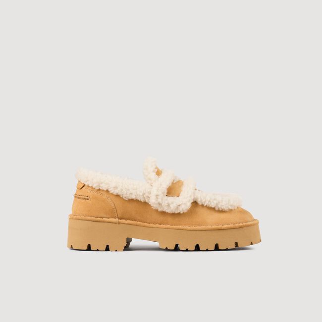 Mocassins van schapenleer