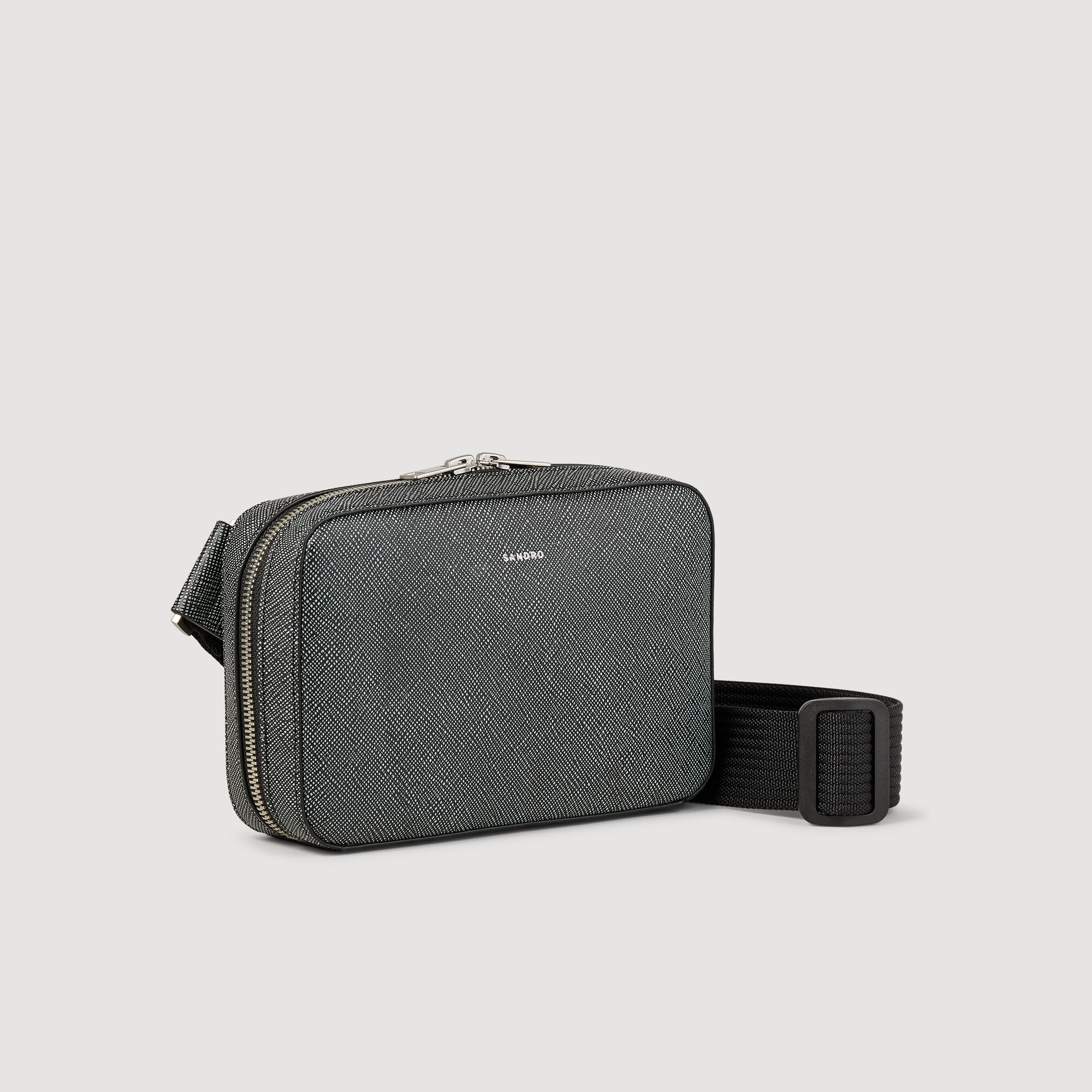 Kleine tas van gereconstrueerd leer