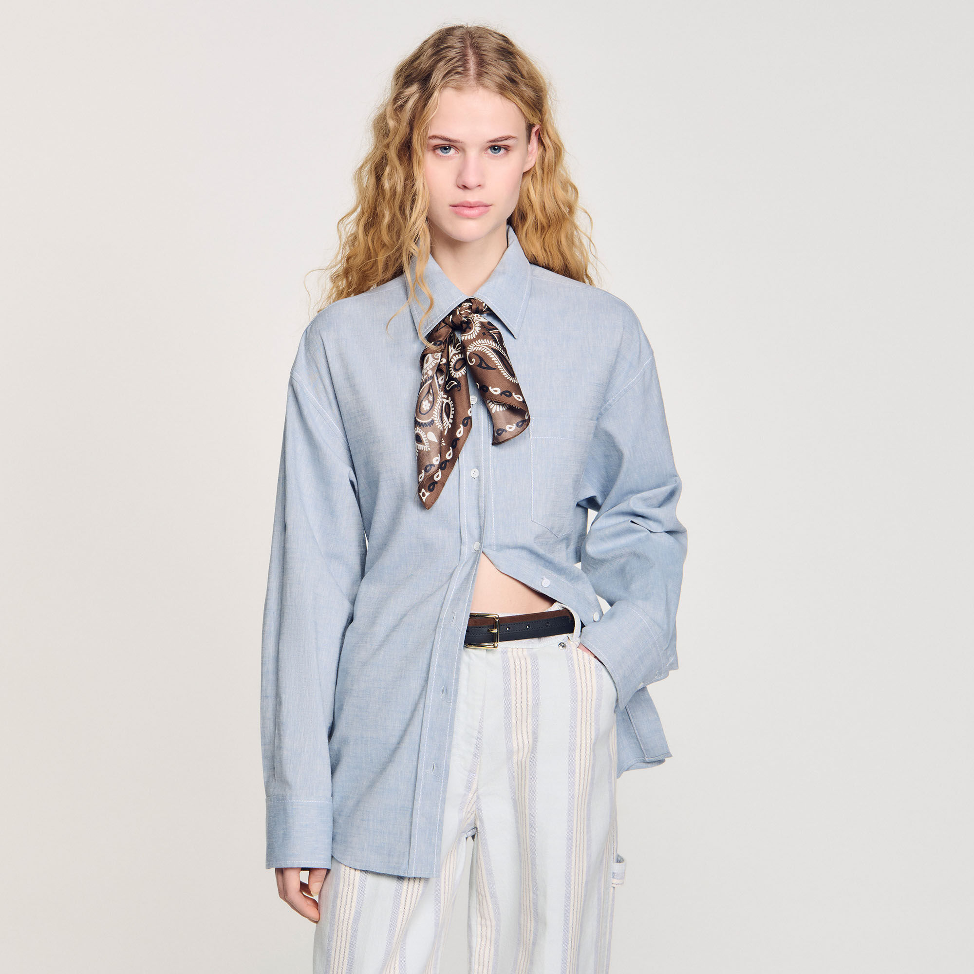 Overhemdblouse lang striksluiting op rug