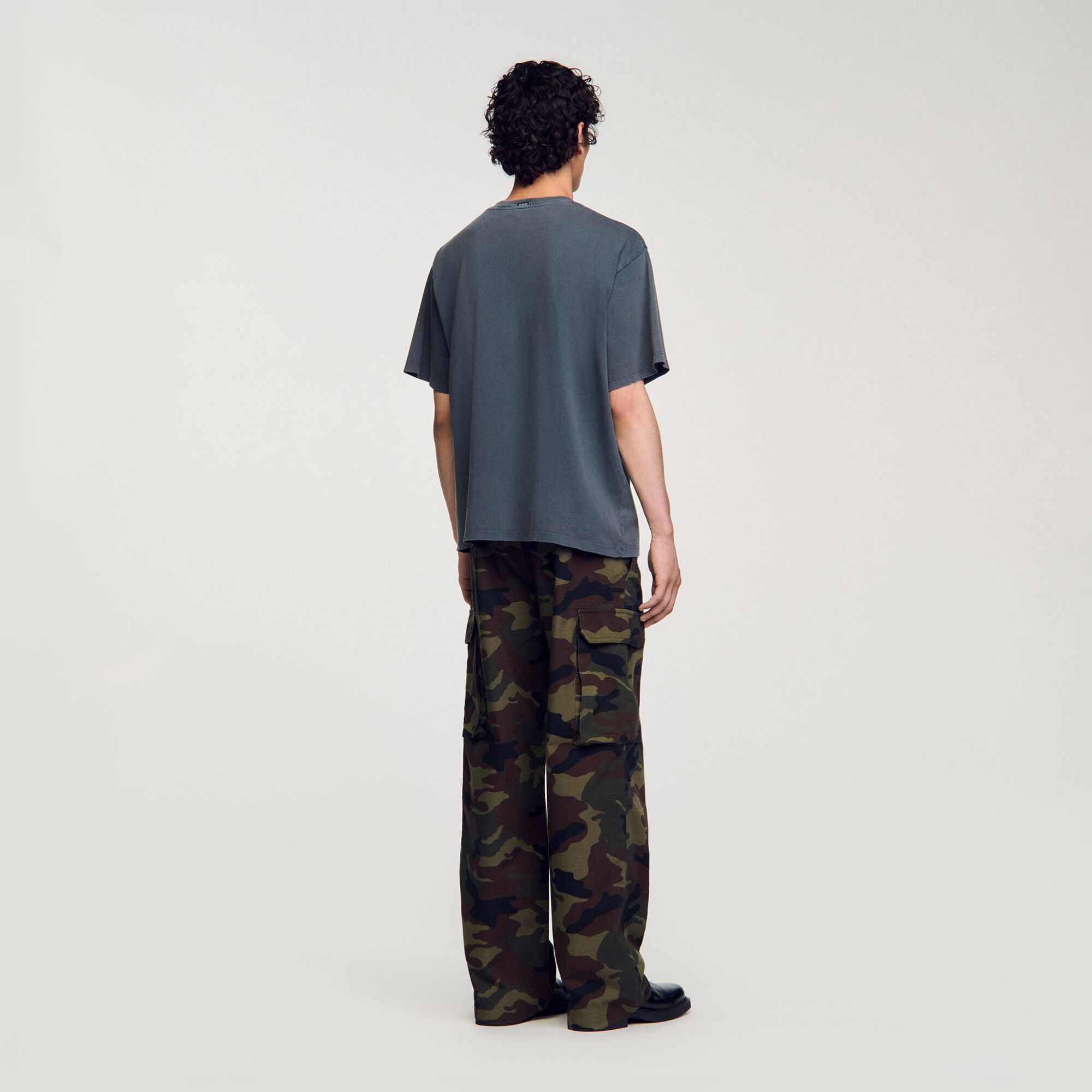 T-shirt stone wash stijl
