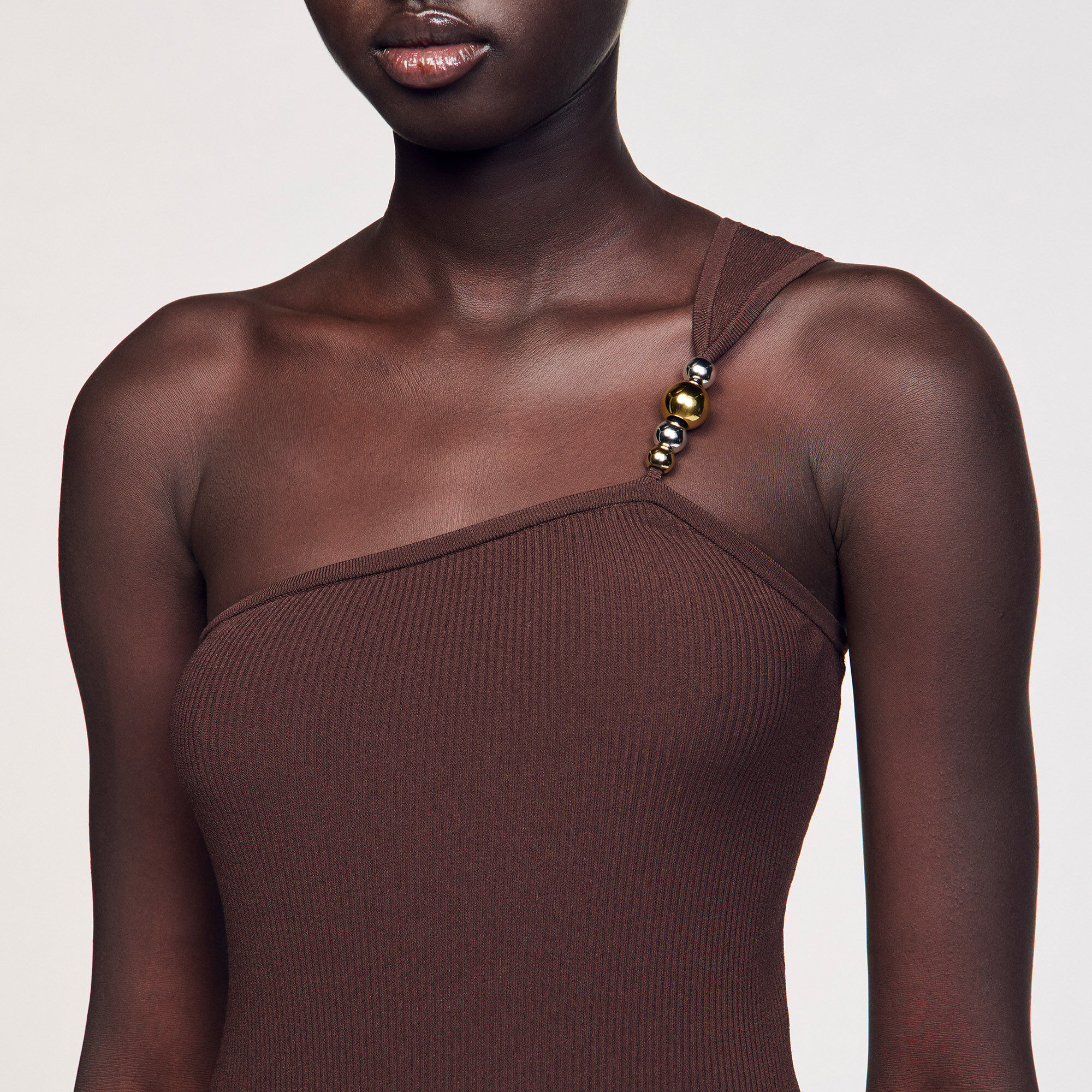Body asymmetrisch met parels