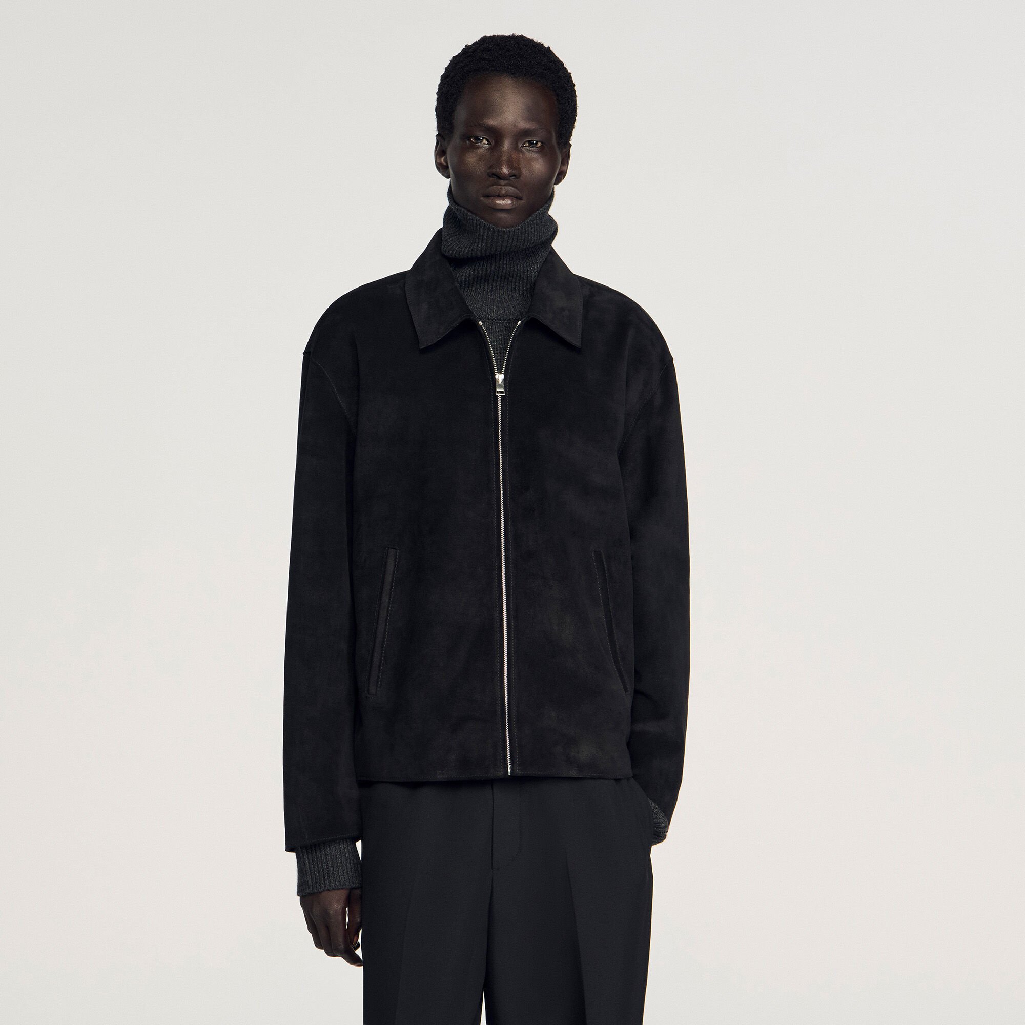 Minimalistisch jack met kraag