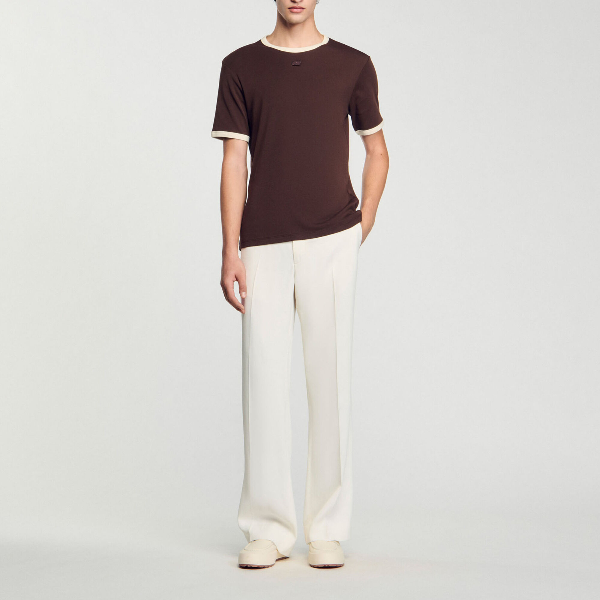 T-shirt tweekleurig met patch
