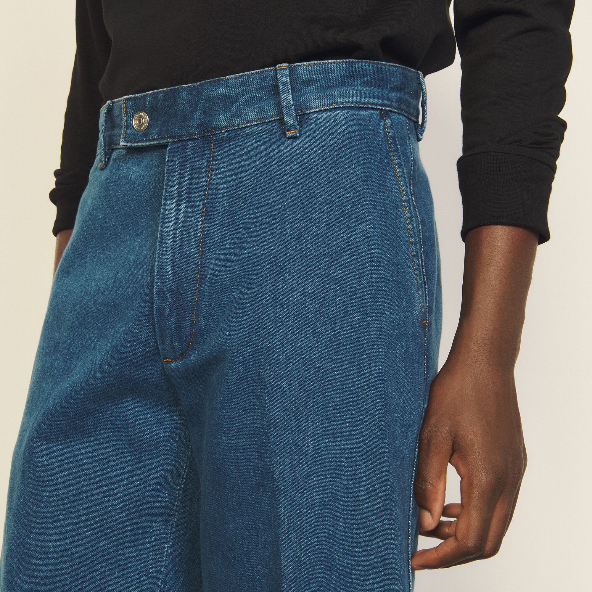 Jeansbroek licht uitlopend model