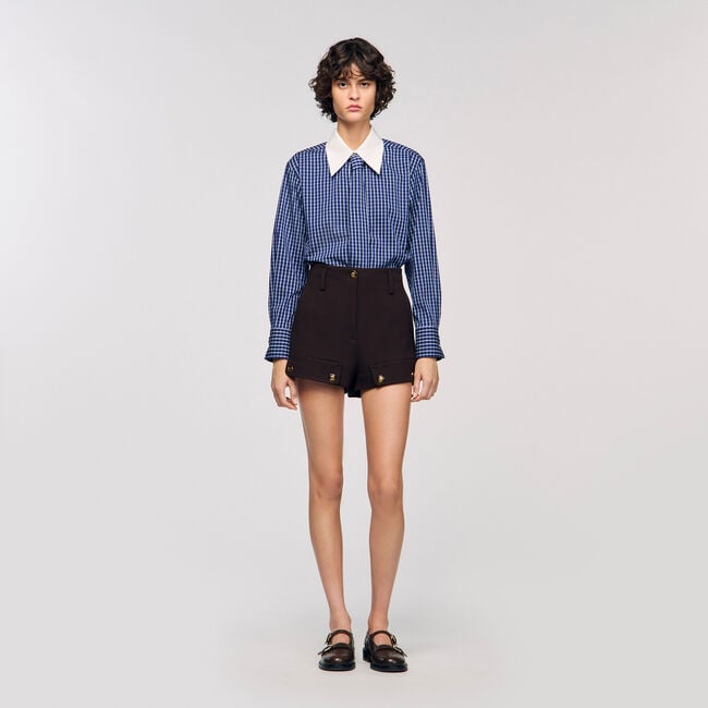 Overhemdblouse ruit en stropdas