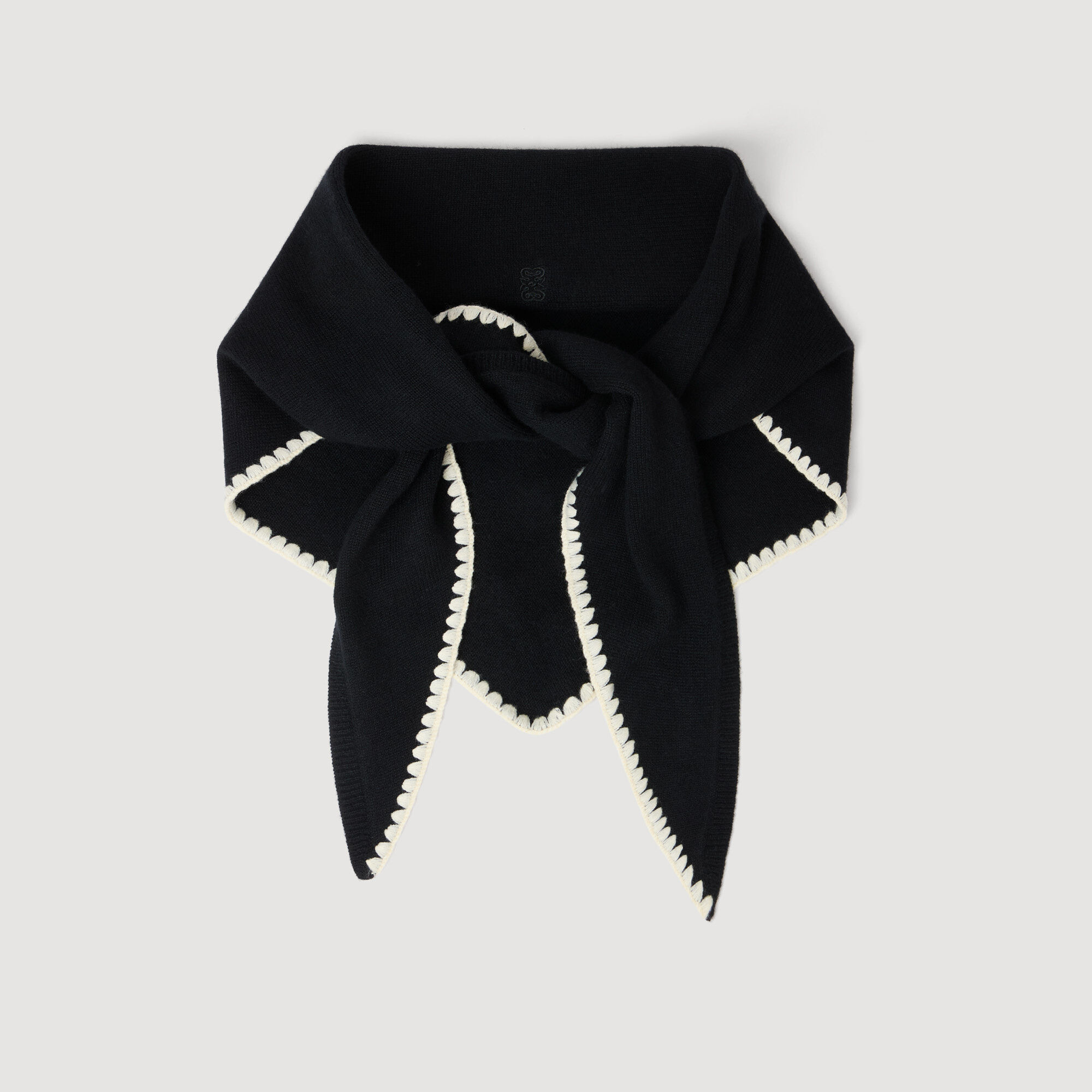 Sjaal van geribde wol Sjaal van geribde wol