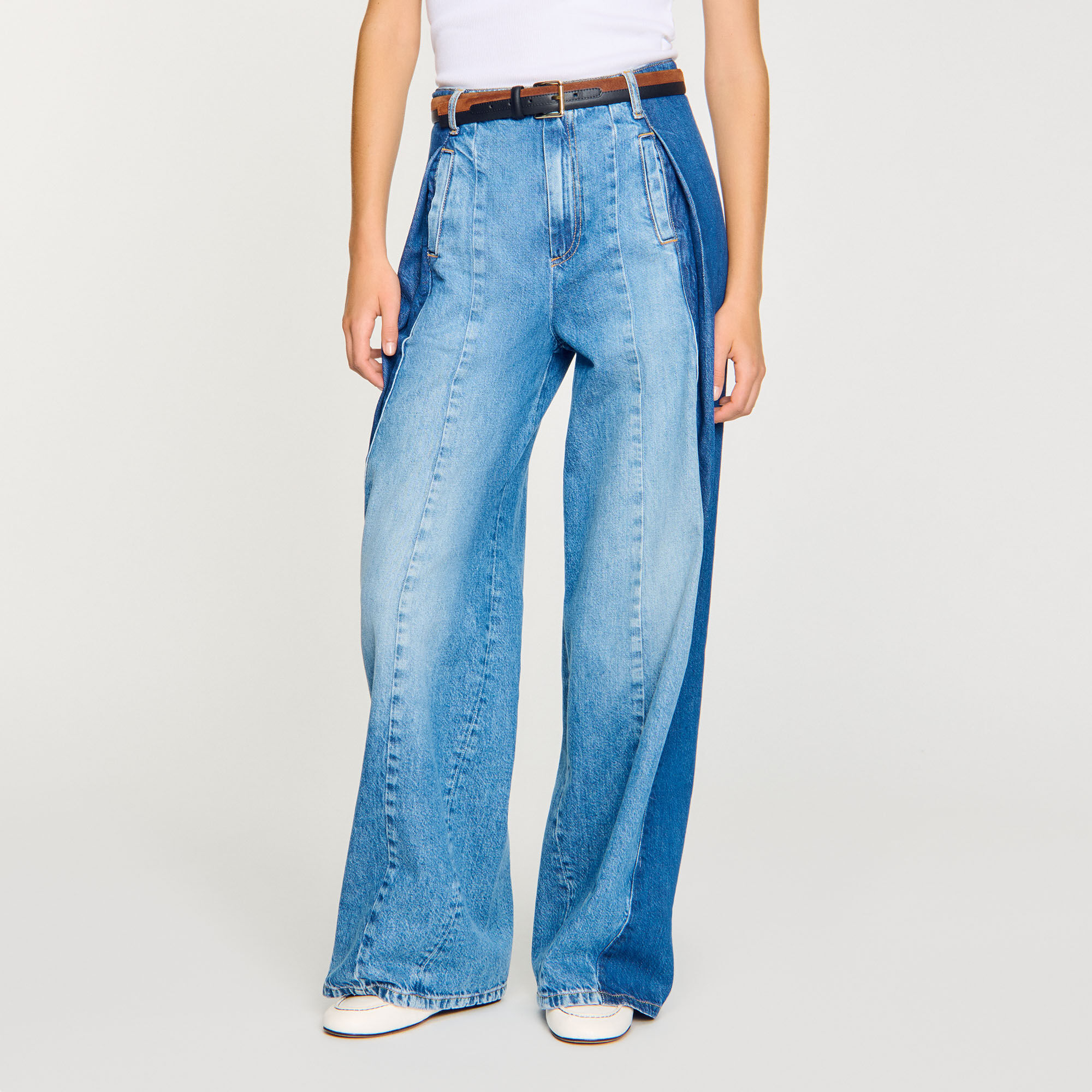 Jeans contrasterende inzetstukken