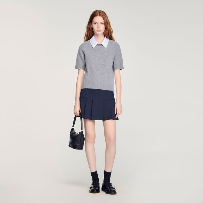 Wollen trui met afneembare kraag