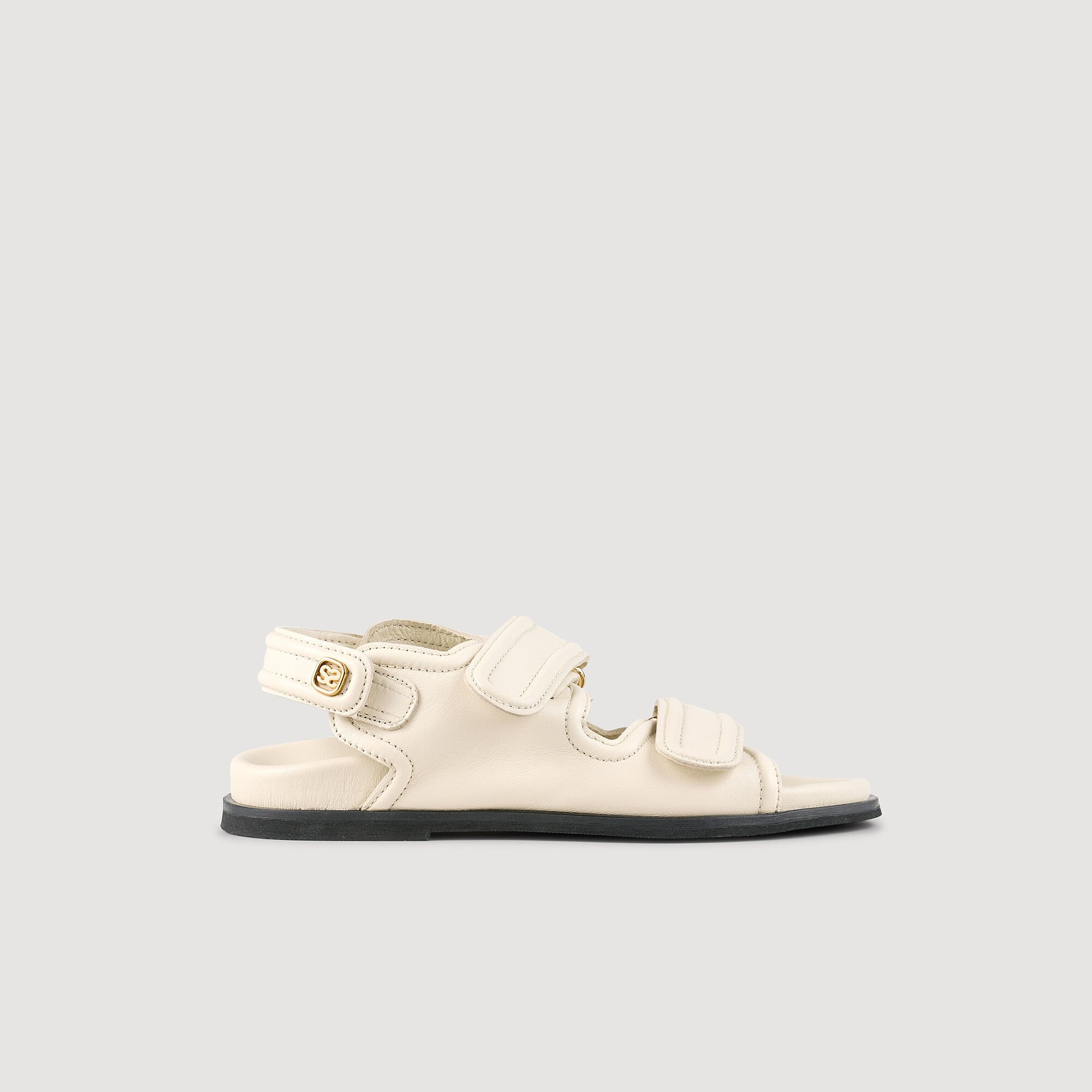 Sandalen van glad lamsleer