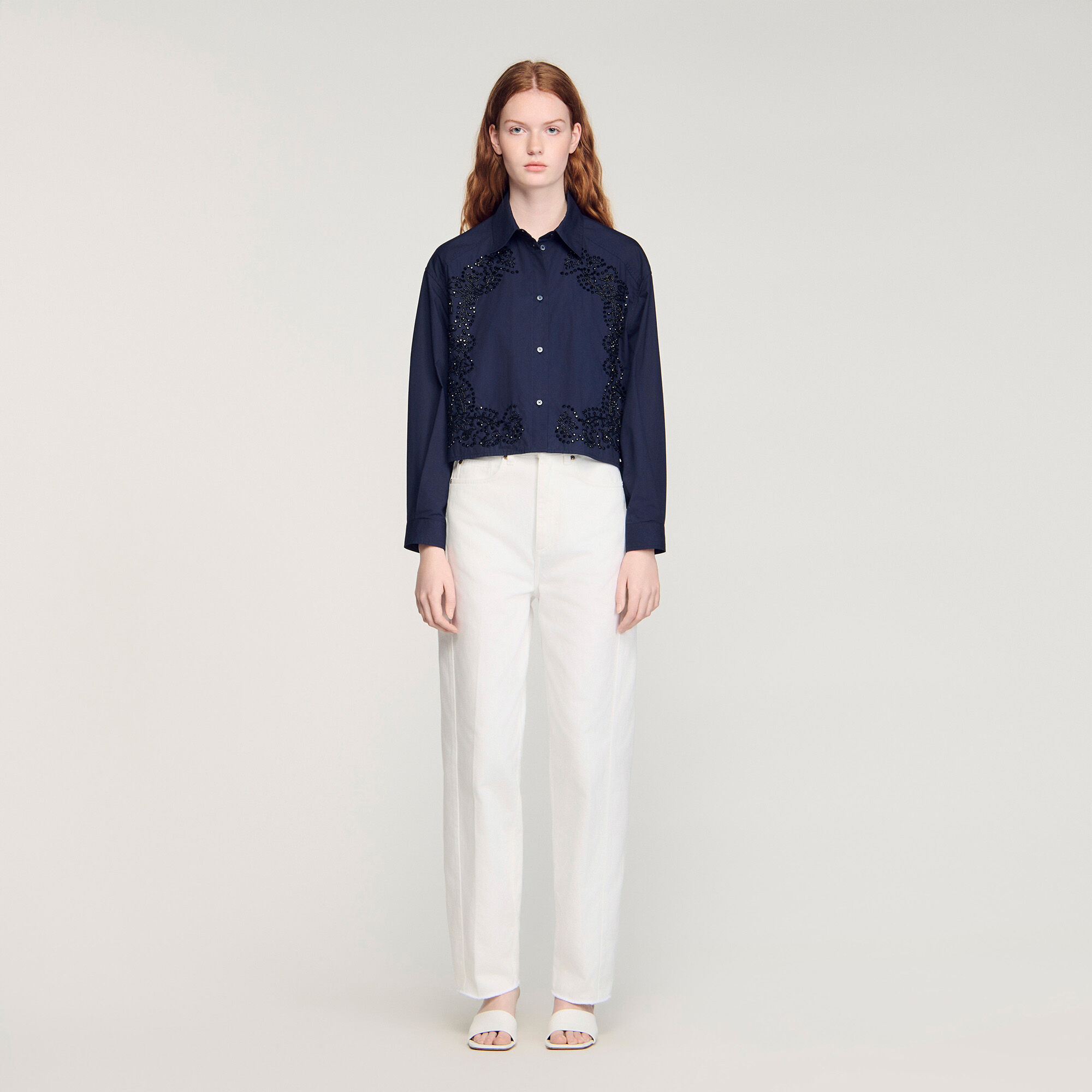 Katoenen blouse geborduurde bloemen