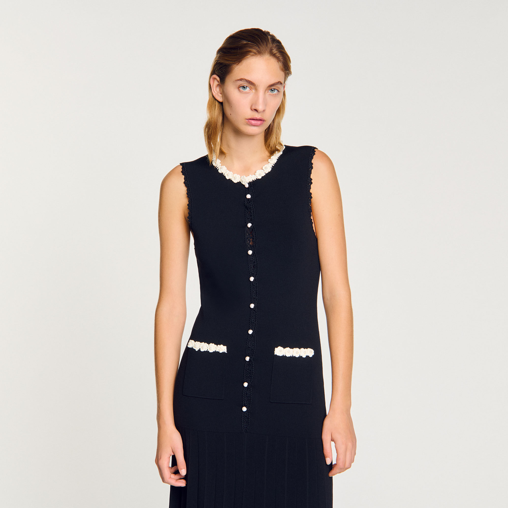 Lange jurk met gehaakte details