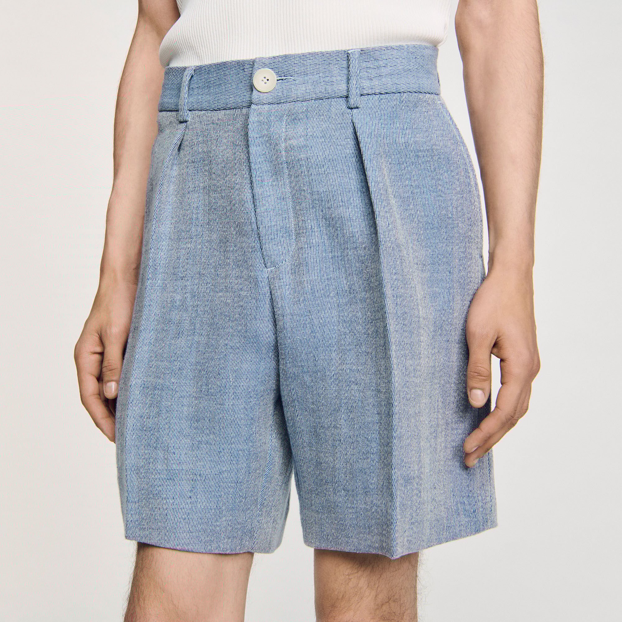 Short geplooid