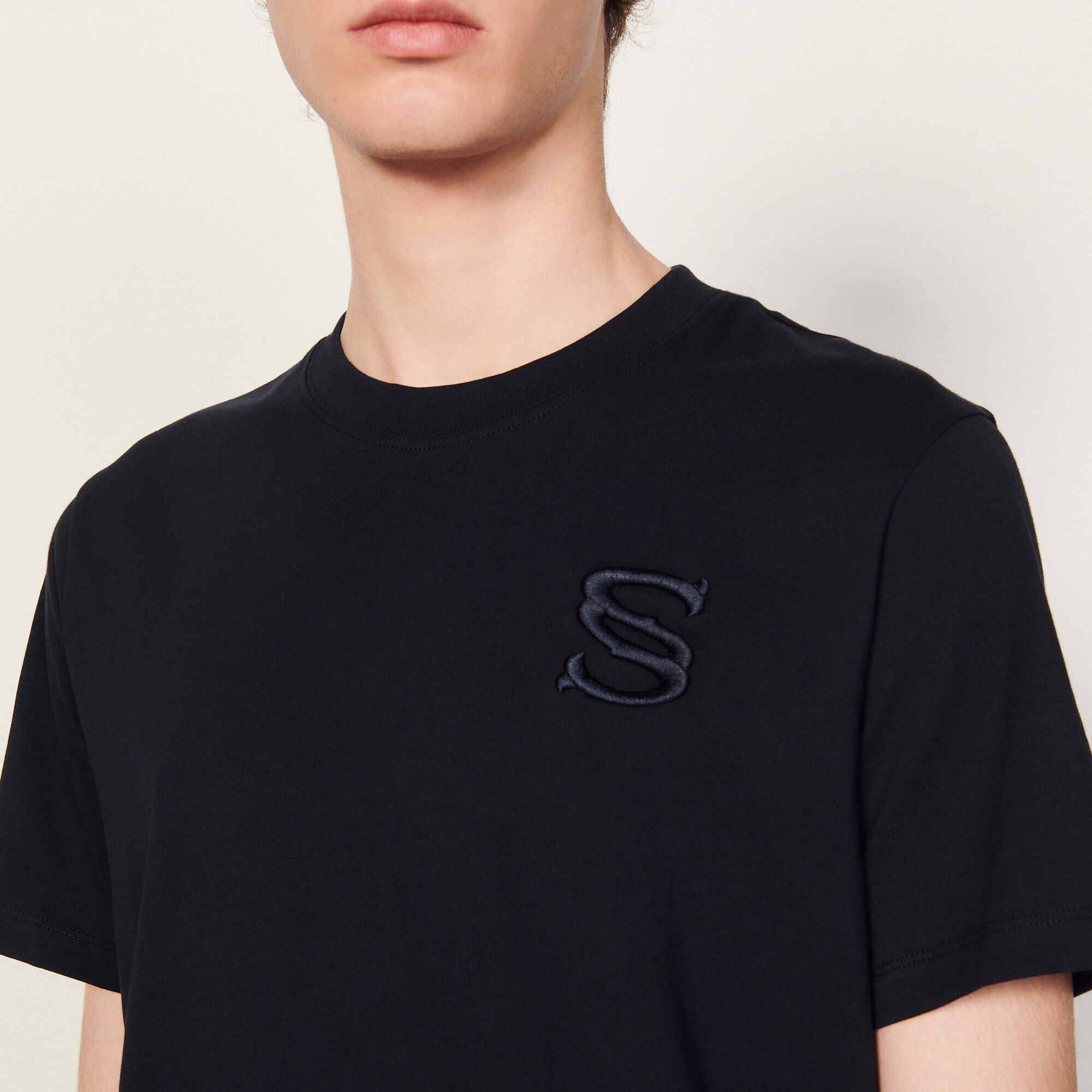 T-shirt met borduursel