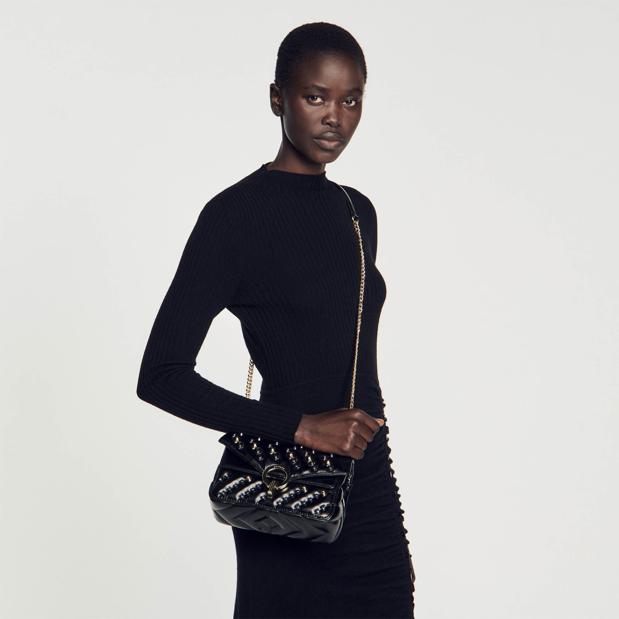 Leren tas Yza met studs SFASA01172 Noir Alle tassen Sandro Parijs