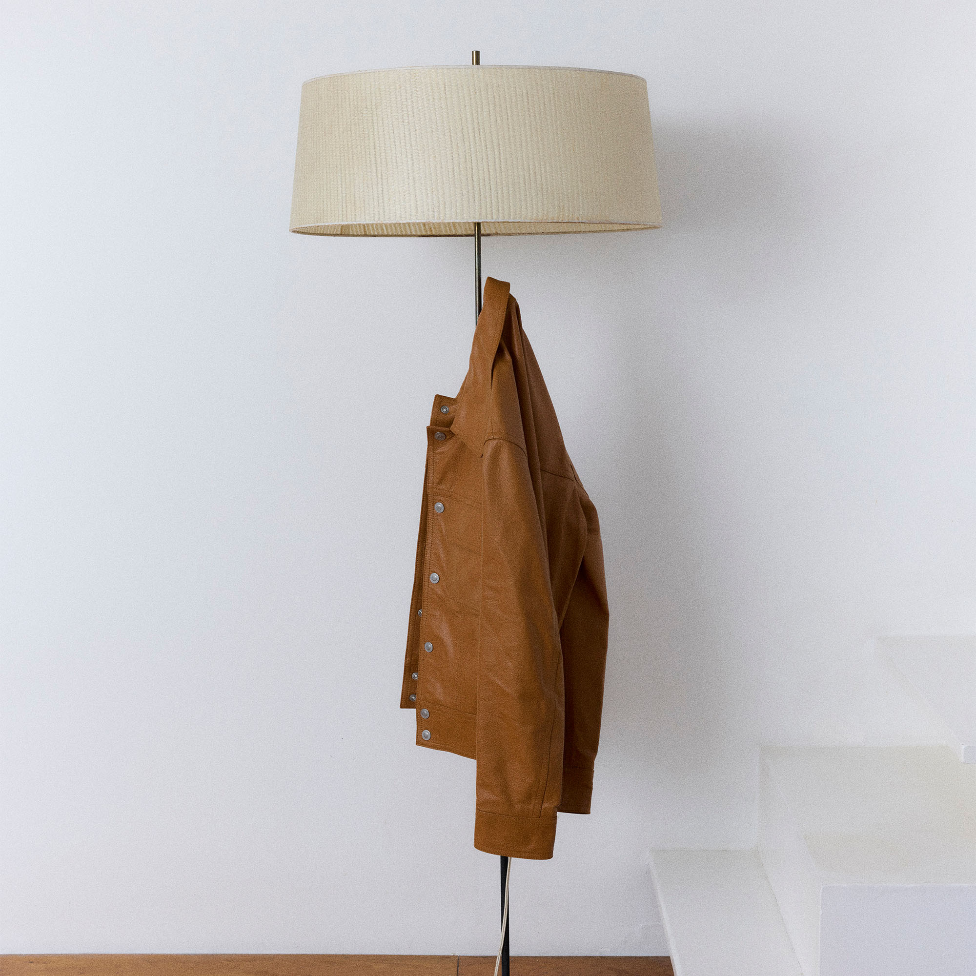 Ontdek de SANDRO tweedehands website